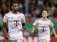 米兰体育官网入口-拜仁慕尼黑新援连续破门，积极融入球队