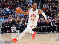 米兰体育网页版入口-骑士新援表现不及预期，球队战绩受挫再迎挑战