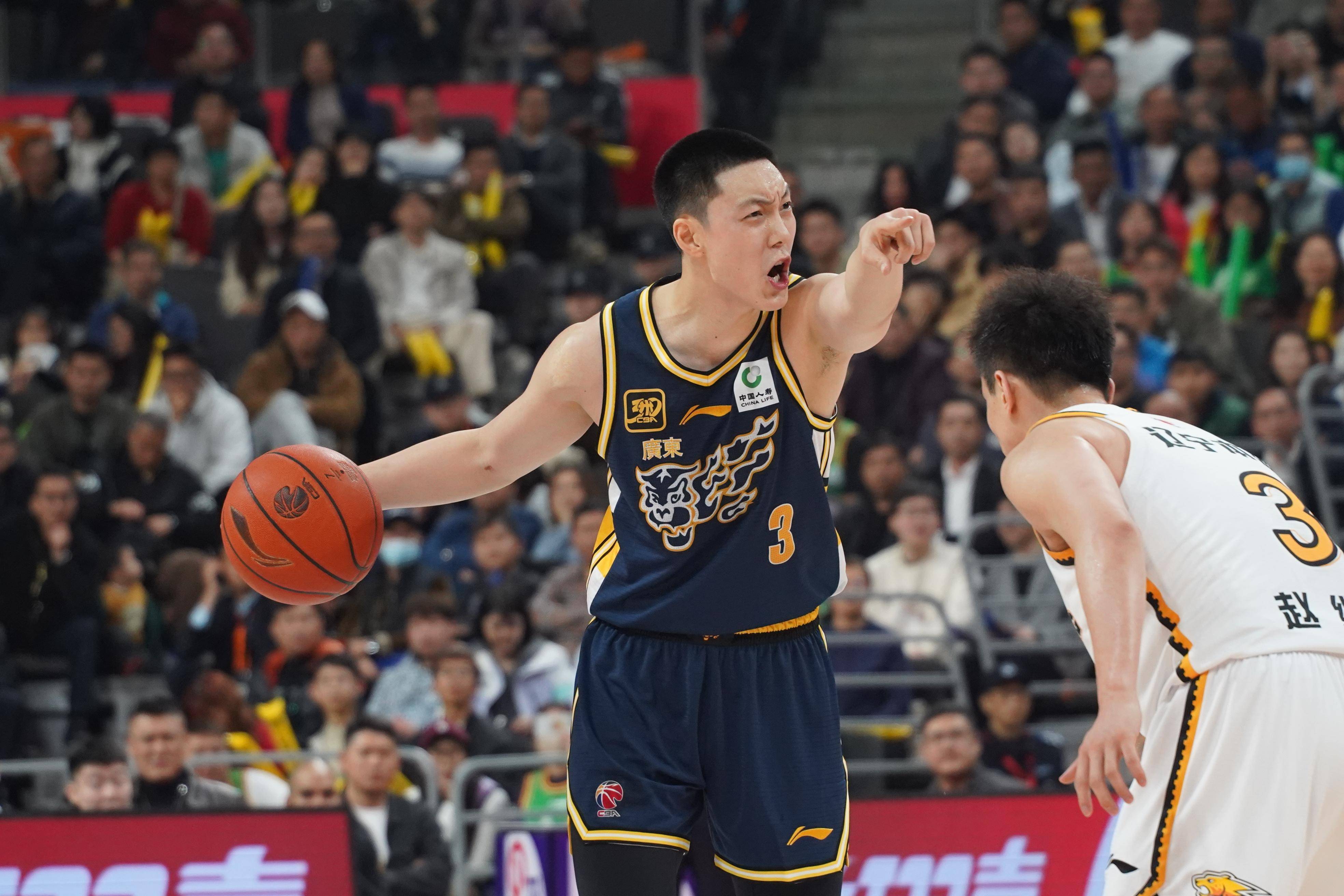 关于广东队成为本场最大亮点，全国篮球锦标赛瞬间破防，救主的信息