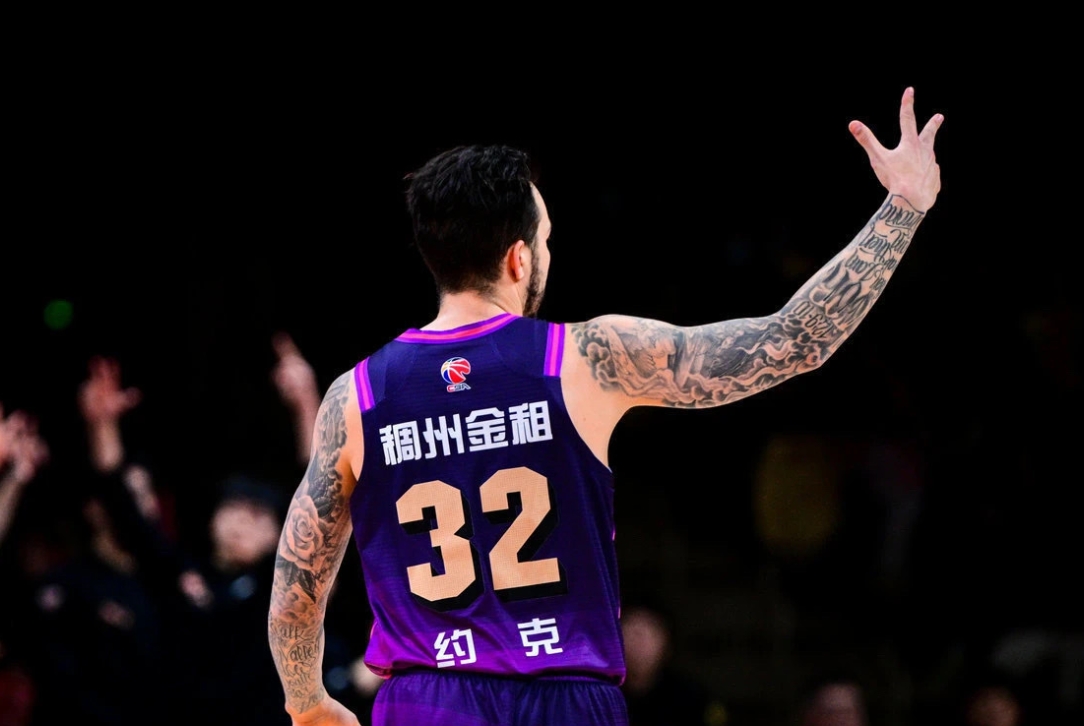 球队整体表现出色,实力尽显无疑 球队整体表现出色,实力尽显无疑