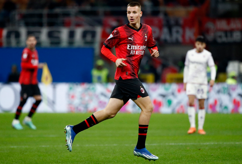 米兰红黑之殇！锋线抉择困难重重，如何找回攻击火力？的简单介绍