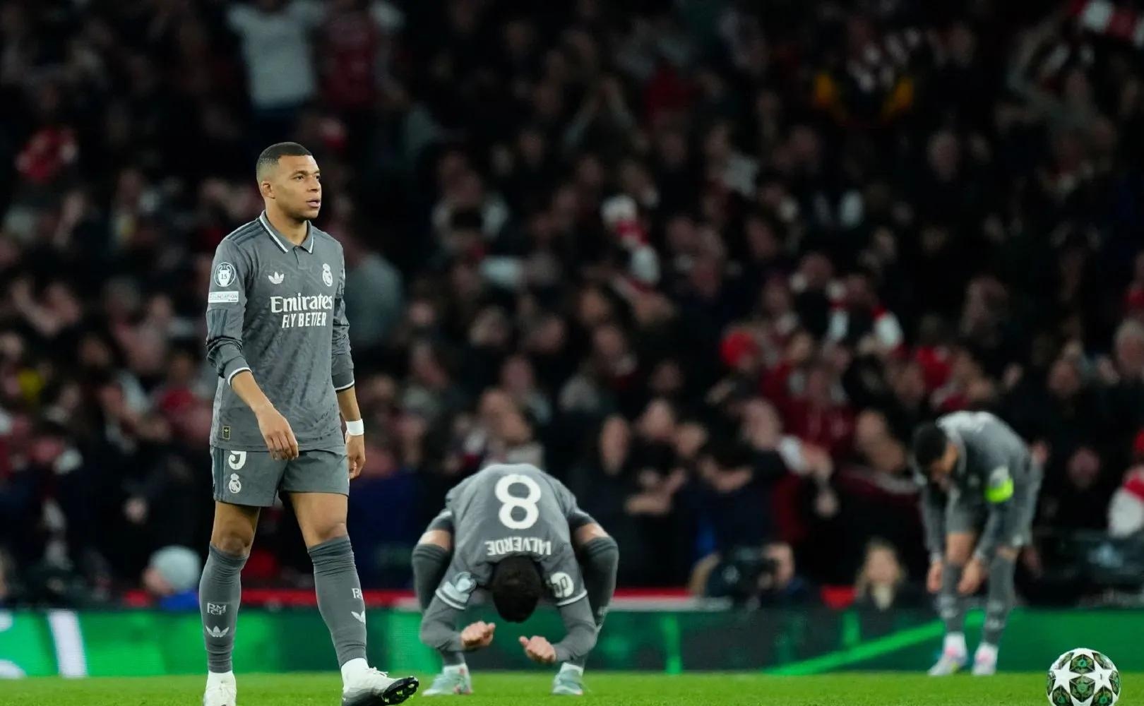 阿森纳主场惨败,保级形势愈发严峻! 阿森纳主场惨败,保级形势愈发严峻!