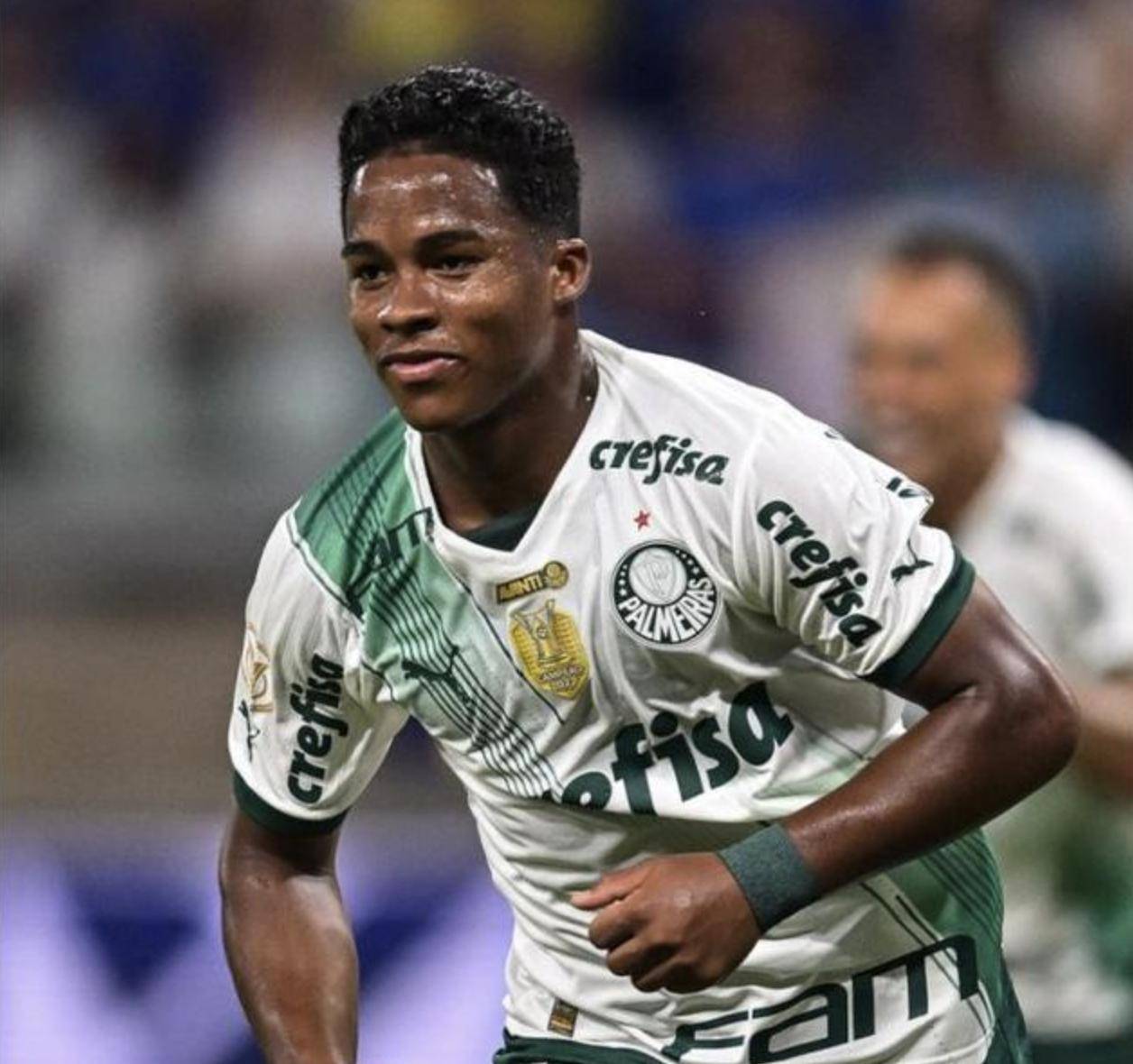 包含皇家马德里宣布签下新前锋,全力冲击西甲冠军目标的词条 包含皇家马德里宣布签下新前锋,全力冲击西甲冠军目标的词条